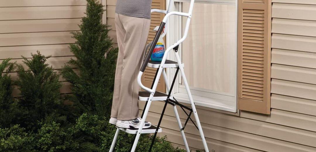 6 Best Step Ladder For Seniors Elderly November 2023   Step Ladder For Seniors 1 